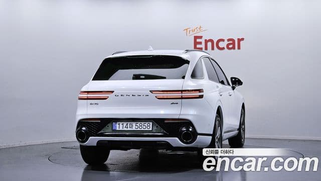 Genesis GV70 2022 — Şəkil 4/20
