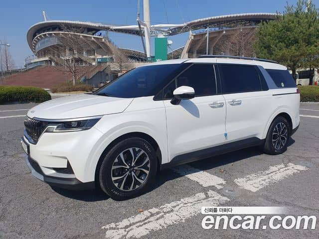 Kia Carnival, 2022