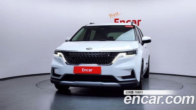 Kia Carnival 2020 — ფოტო 3/20