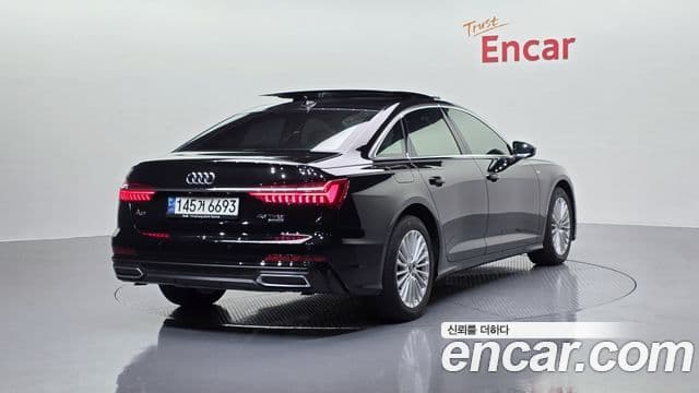 Audi A6 2021 — фото 2 из 20