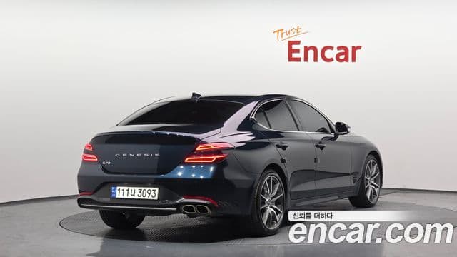 Genesis G70 2021 — фото 2 из 20