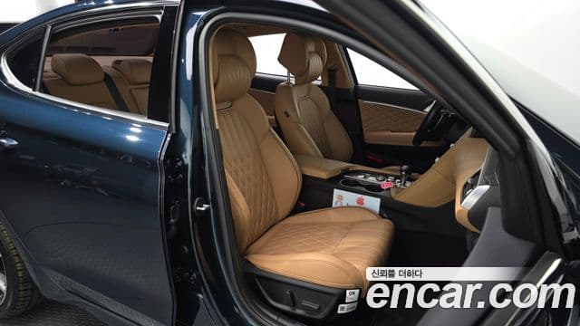 Genesis G70 2021 — фото 12 из 20