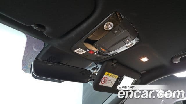 Kia Sorento 2022 — фото 16 из 20