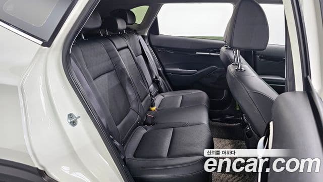 Kia Seltos 2020 — фото 12 из 20