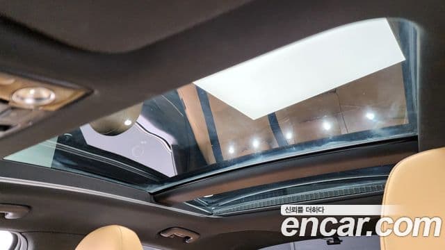 Kia K5 2021 — Şəkil 18/20