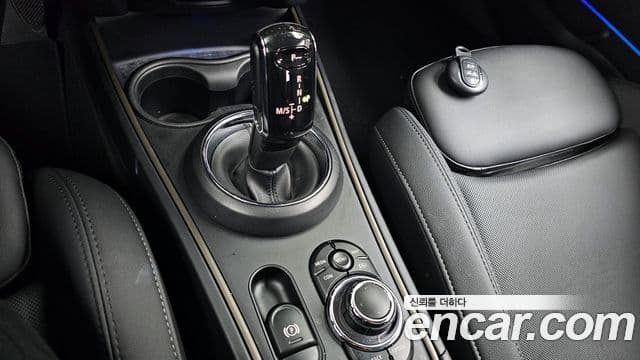 Mini Cooper Countryman 2023 — ფოტო 9/20