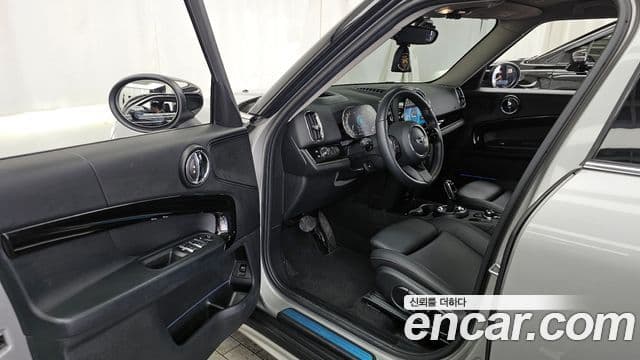 Mini Cooper Countryman 2023 — ფოტო 10/20
