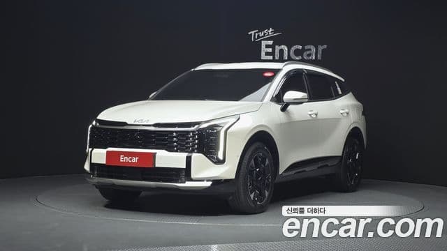 Kia Sportage 2025 — Фото 1/20
