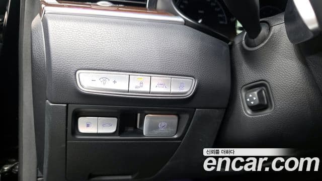Kia The K9 2018 — ფოტო 13/20
