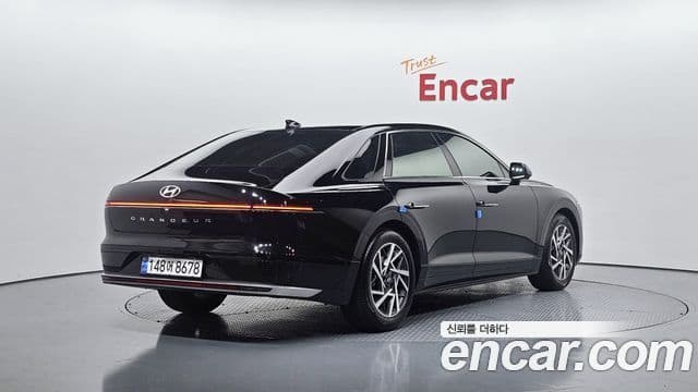Hyundai Grandeur 2023 — фото 1 из 20
