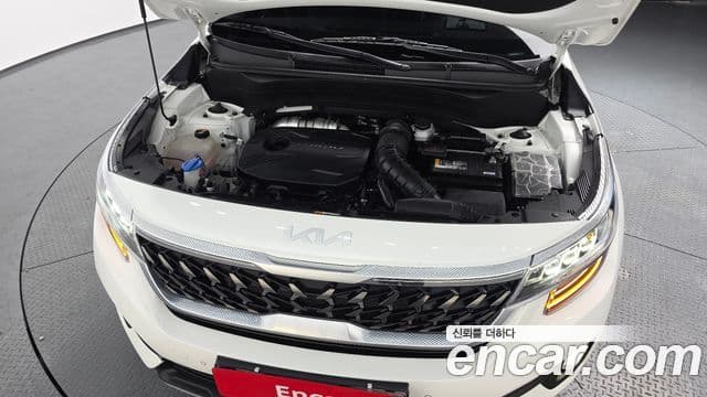 Kia Seltos 2022 — фото 6 из 20