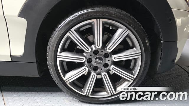 Mini Cooper S Clubman 2022 — Şəkil 5/20