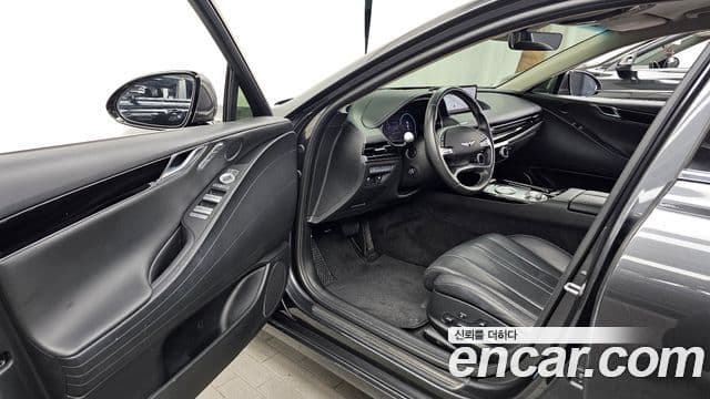 Genesis Electrified G80 2020 — Şəkil 10/20
