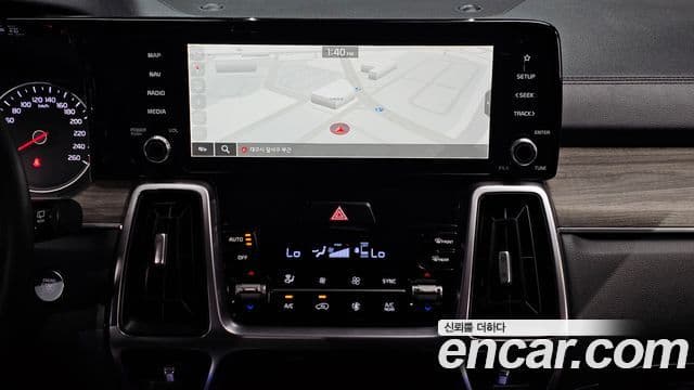 Kia Sorento 2022 — фото 15 из 20