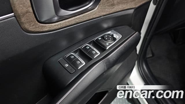 Kia Sorento 2022 — фото 18 из 20