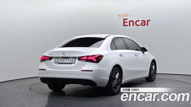 Mercedes-Benz A-Class 2020 — фото 2 из 20