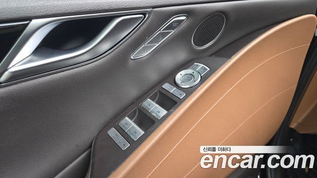 Genesis Electrified G80 2020 — фото 18 из 20