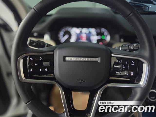 Land Rover Discovery Sport 2022 — ფოტო 11/19
