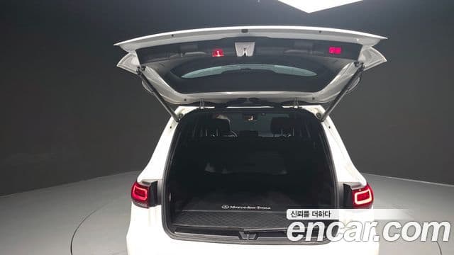 Mercedes-Benz GLB-Class 2022 — фото 20 из 20