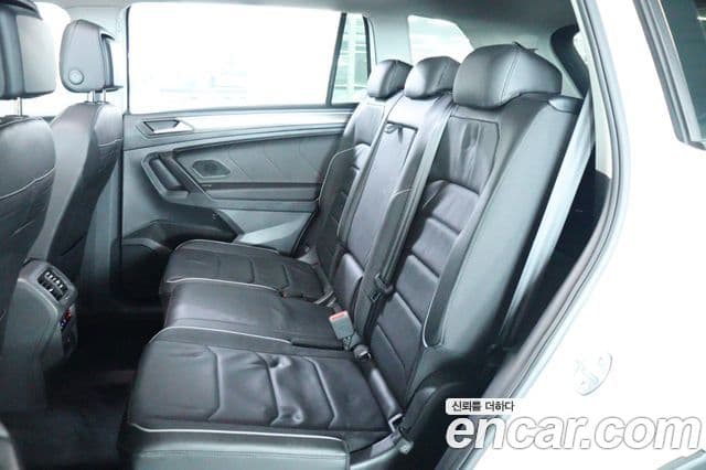 Volkswagen Tiguan Allspace 2023 — Şəkil 7/20