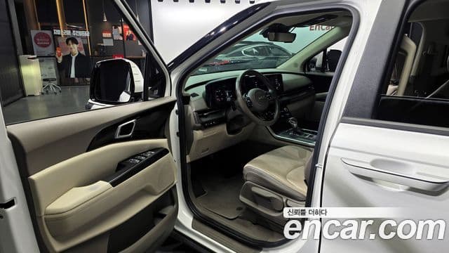Kia Carnival 2022 — Şəkil 10/20