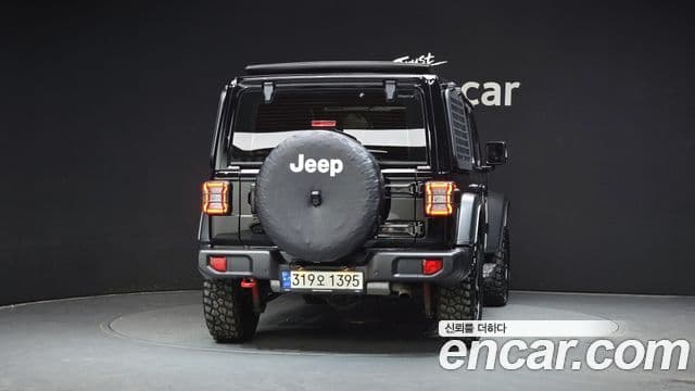 Jeep Wrangler 2021 — фото 4 из 20