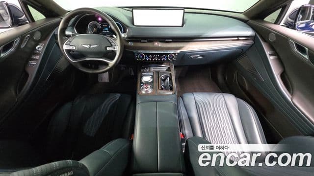 Genesis Electrified G80 2021 — фото 7 из 20