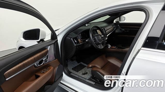 Volvo S90 2021 — ფოტო 10/20
