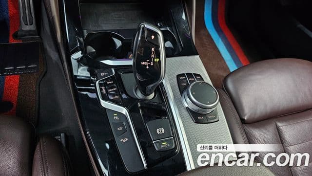 BMW X4 2019 — Şəkil 7/19