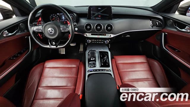 Kia Stinger 2019 — фото 6 из 20
