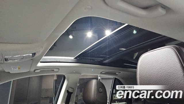 Mercedes-Benz GLE-Class 2021 — ფოტო 19/20