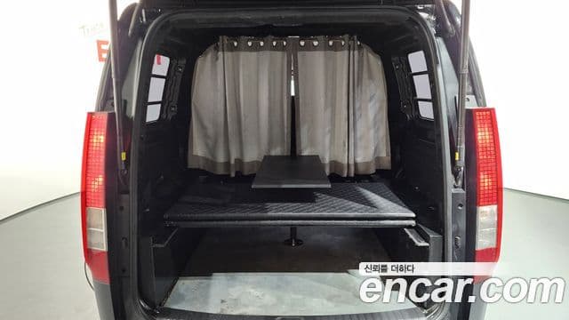 Hyundai Staria 2022 — Şəkil 19/20