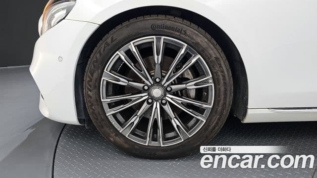 Mercedes-Benz E-Class 2018 — Фото 5/20