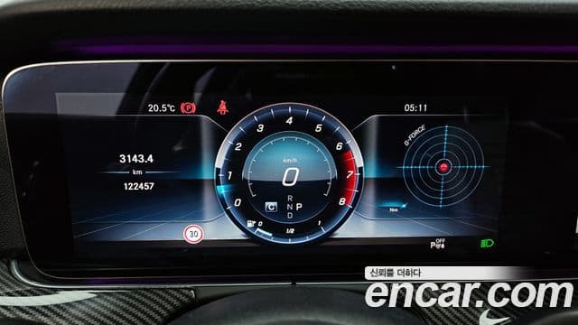 Mercedes-Benz E-Class 2018 — Фото 8/20