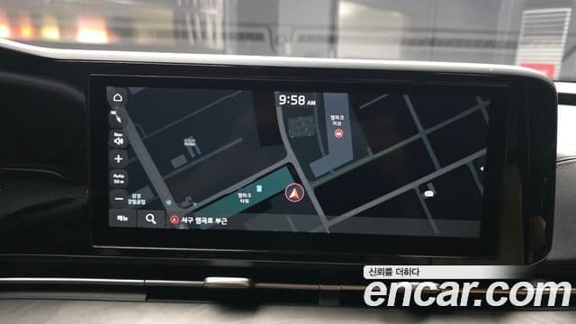 Kia Carnival 2022 — ფოტო 14/20