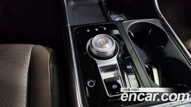 Kia Carnival 2024 — ფოტო 9/20
