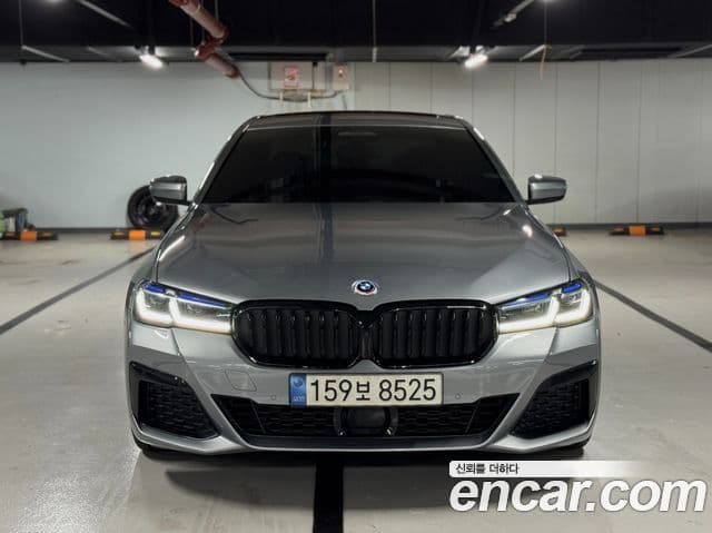 BMW 5 Series 2022 — ფოტო 2/20