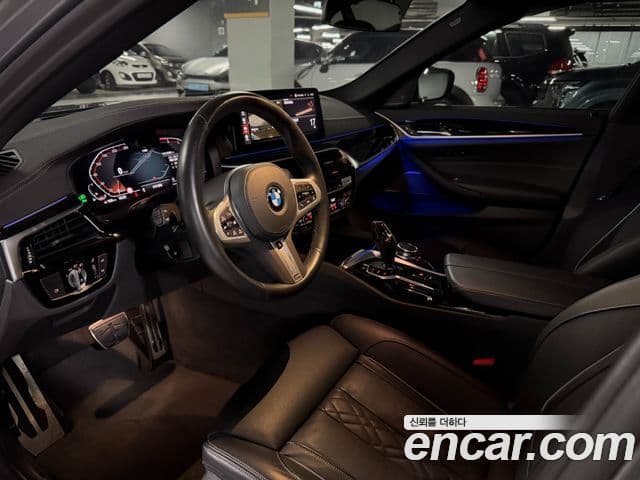 BMW 5 Series 2022 — ფოტო 9/20