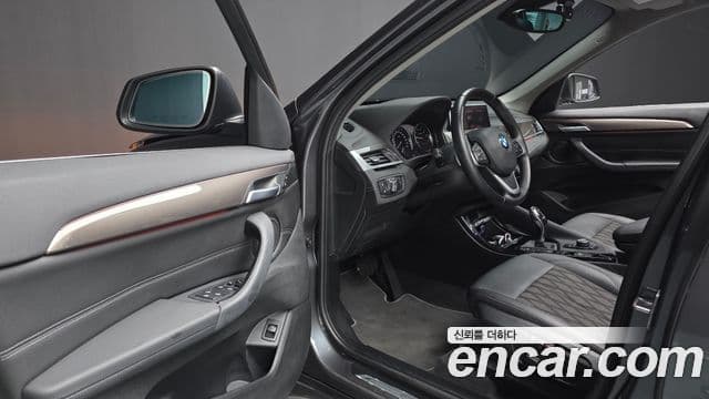 BMW X1 2021 — ფოტო 10/20