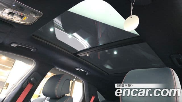 Genesis GV70 2021 — Şəkil 19/20