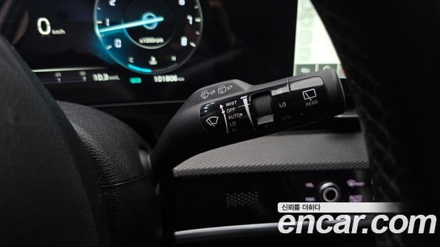 Kia Sportage 2022 — ფოტო 18/20