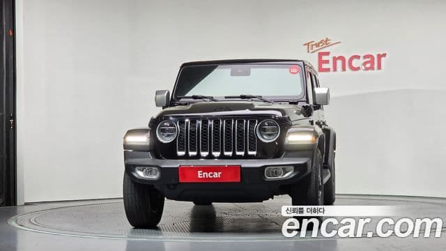 Jeep Wrangler 2021 — Фото 3/20