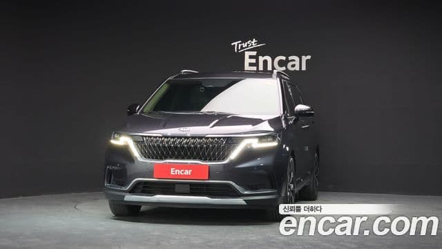 Kia Carnival 2021 — Фото 3/20
