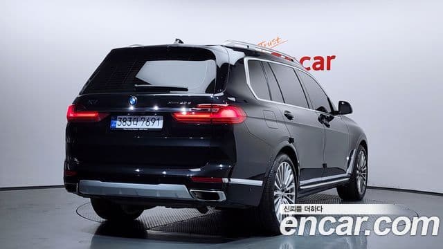BMW X7 2022 — Şəkil 2/20