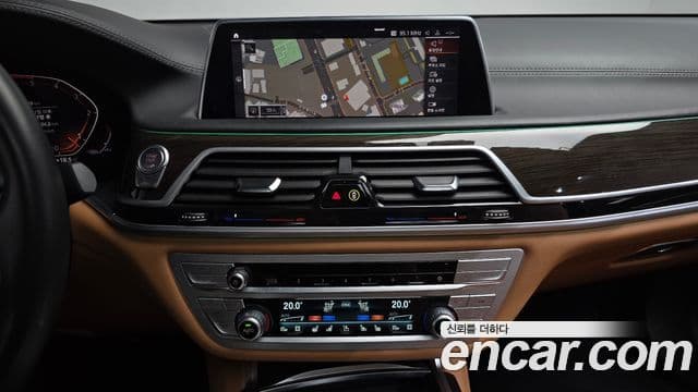 BMW 7 Series 2020 — Şəkil 14/20
