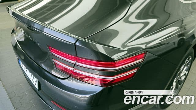 Genesis G80 2022 — Photo 25/31