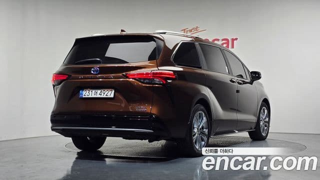 Toyota Sienna 2023 — Şəkil 2/20