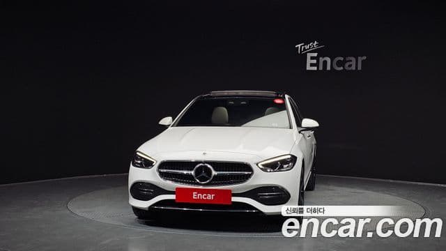 Mercedes-Benz C-Class 2023 — ფოტო 2/20