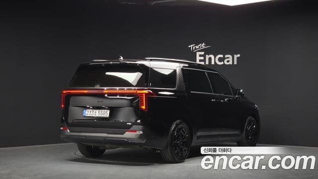 Kia Carnival 2025 — ფოტო 2/20