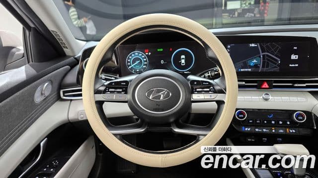 Hyundai Avante 2020 — ფოტო 13/20